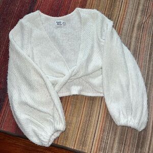 White fuzzy Princess Polly Blouse, Size 4